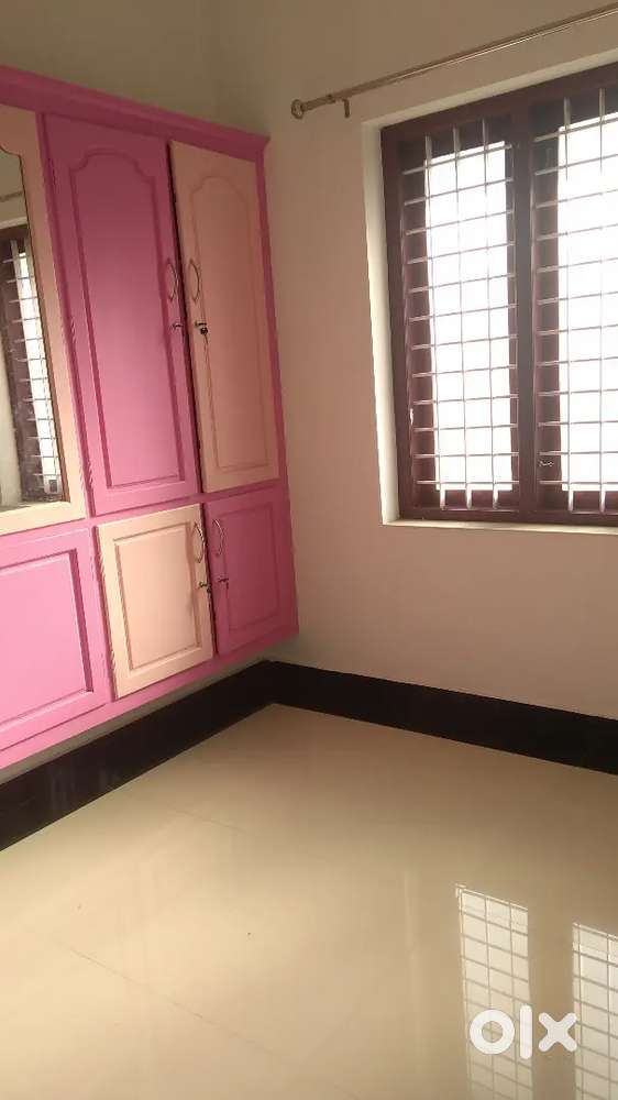 2 bhk  house near donbosco school angamaly