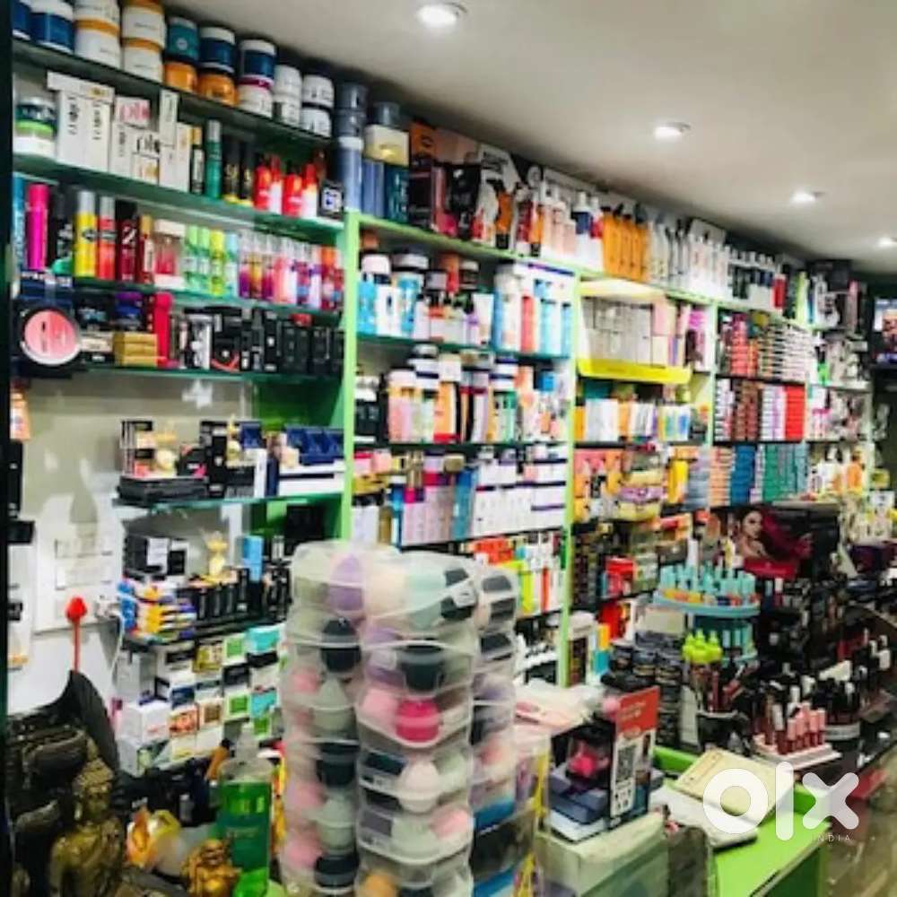 Tele calling and cosmetics and product seller in nearby location.