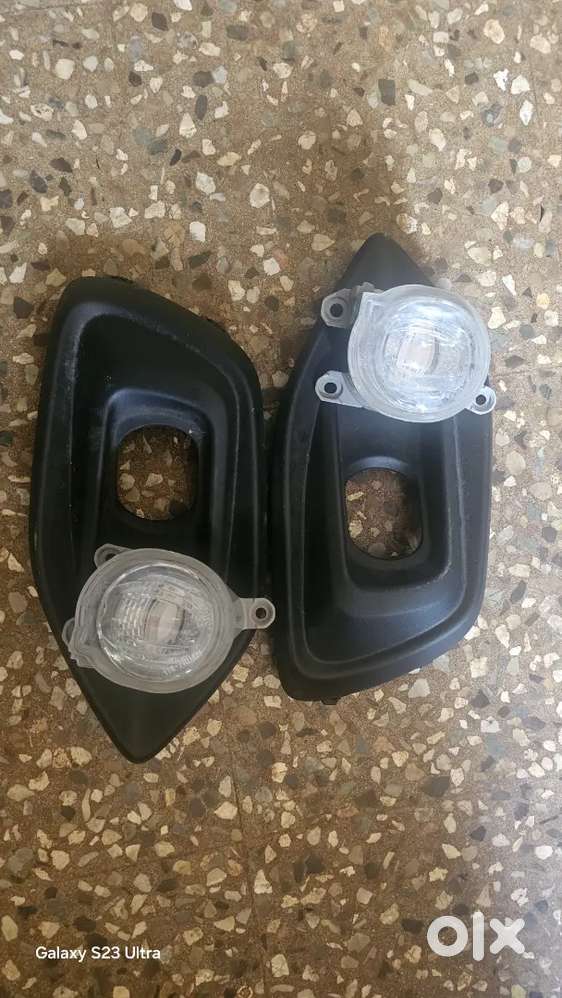 Fog light with frame