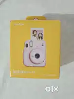 Fujifilm Instax Mini 11 Instant Camera (Blush Pink)