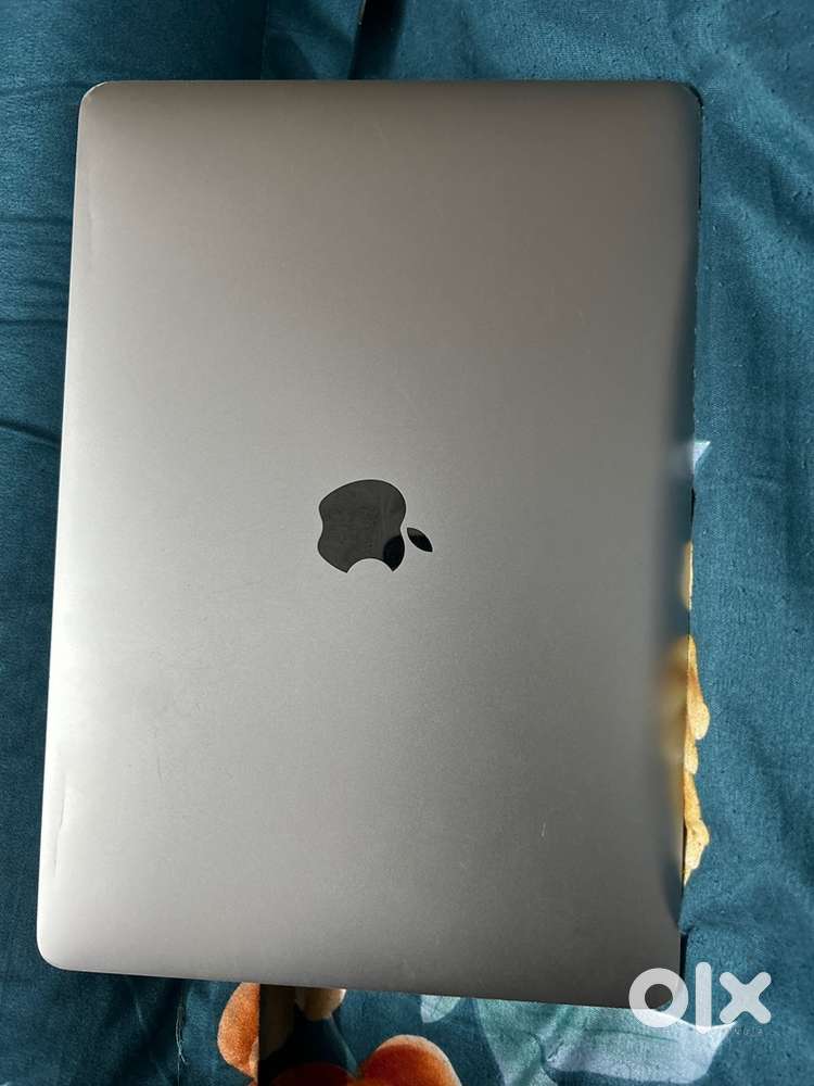 MacBook Pro 2016 for Sale – With Charger & New Cable