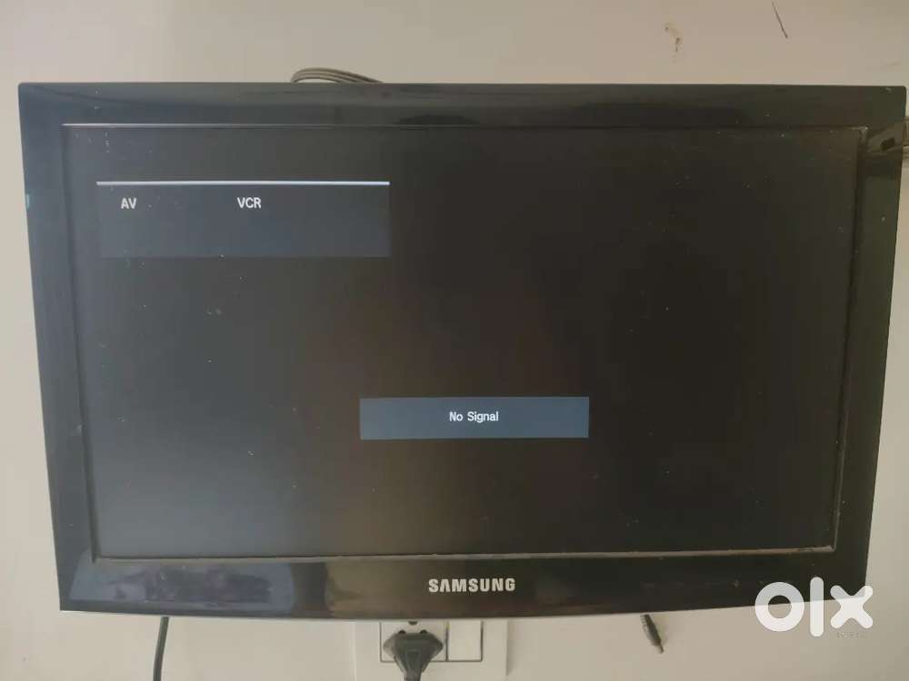 LCD tv 21 inches