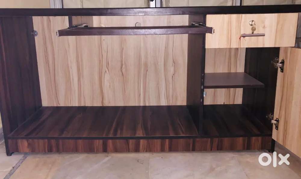 Working Table
