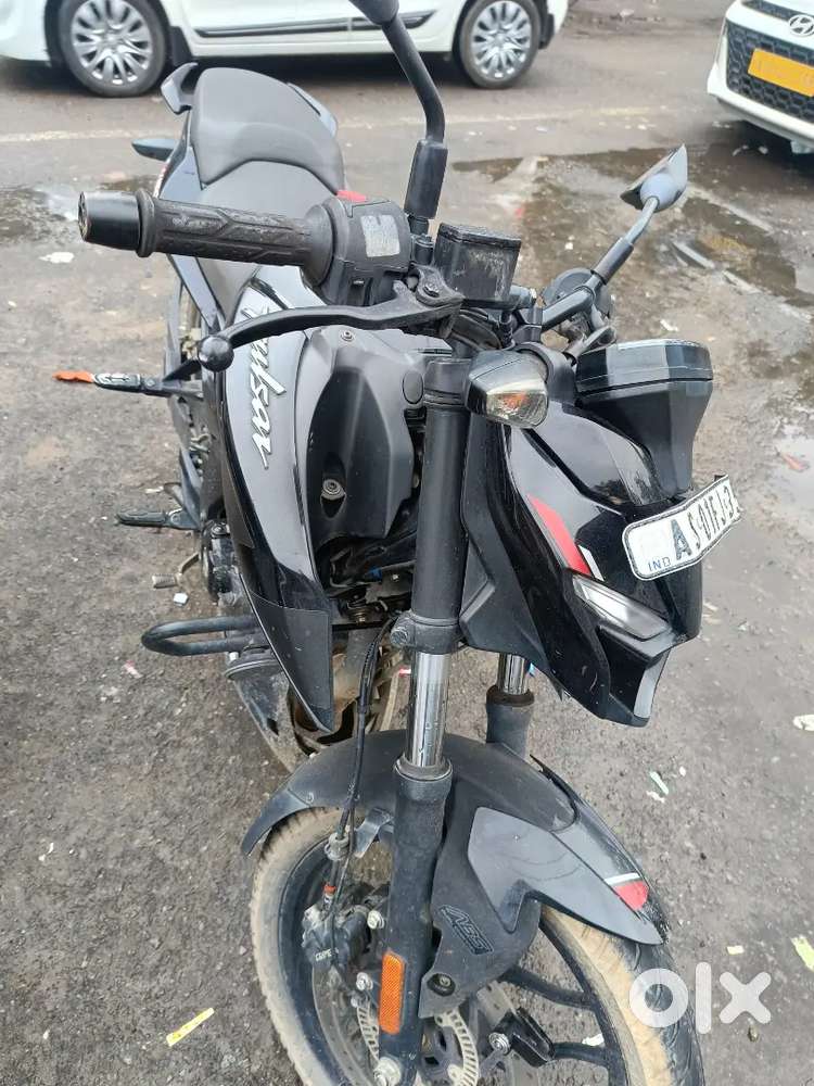 Good condition bike one handed