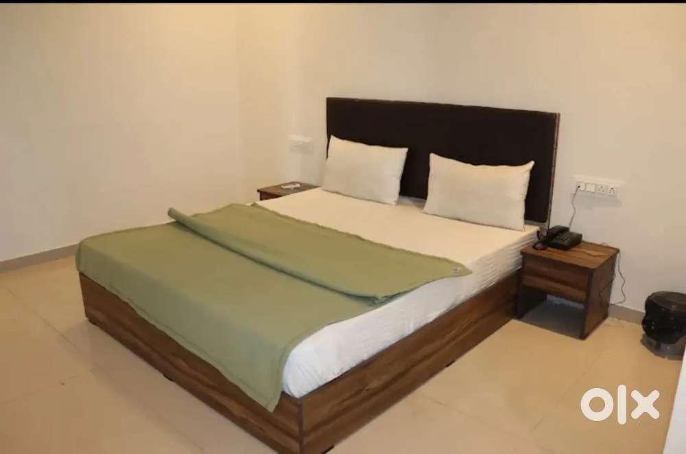 PG for company employed and students