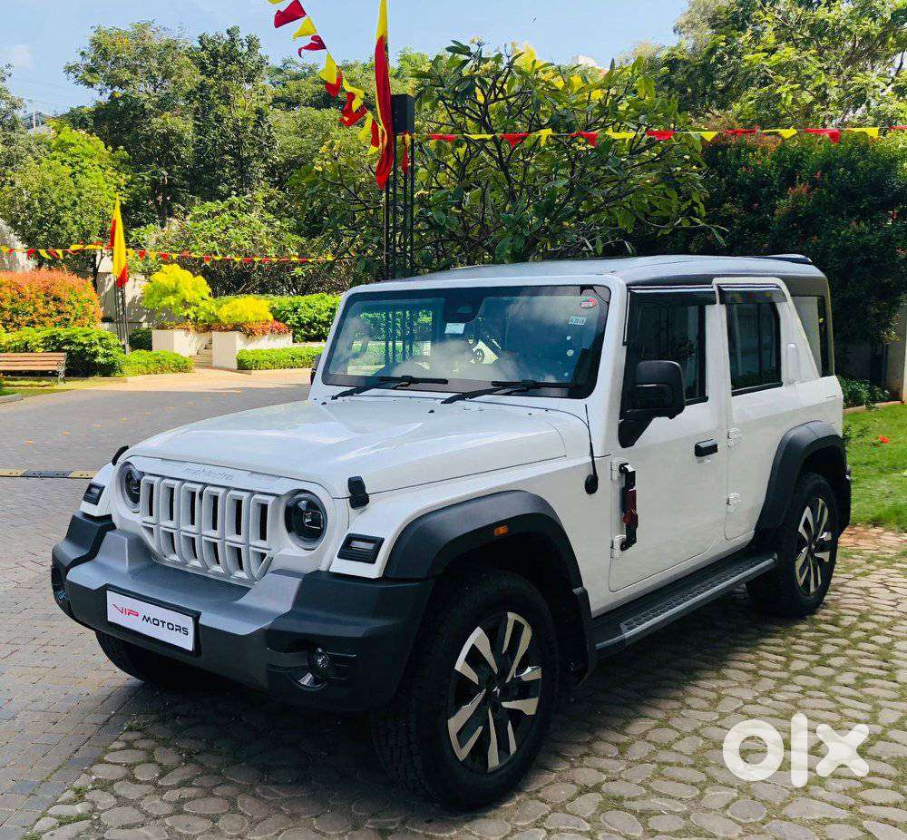 Mahindra Thar Roxx AX7 L Diesel AT 2WD, 2025, Diesel