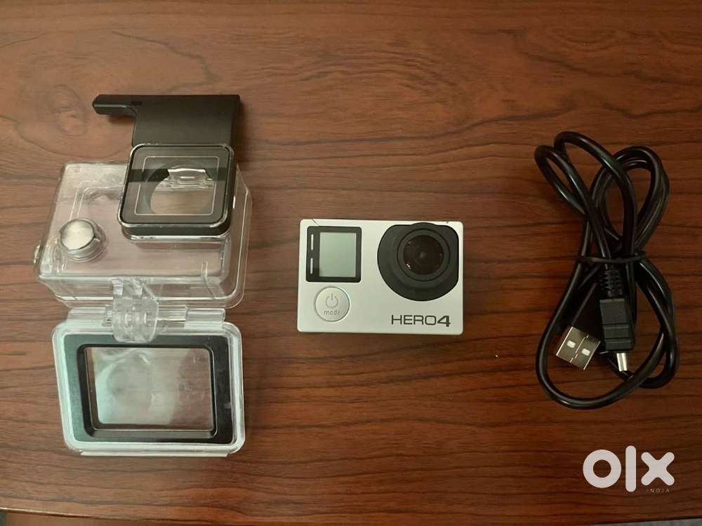 Go Pro Hero 4 for sale with Case