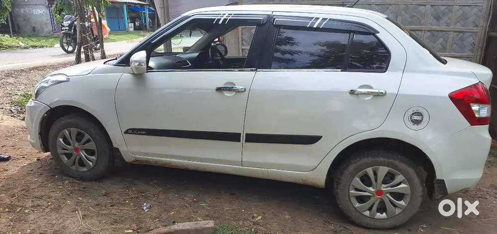 Maruti Suzuki Swift Dzire 2015 Petrol 80000 Km Driven