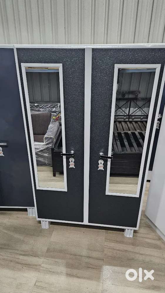 Selling this jumbo scratch less 2door wardrobe directly from factory