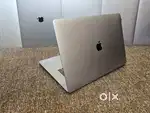 Apple Macbook Pro i7/16/512/5.5gb Graphics 15inch Retina Touchbar