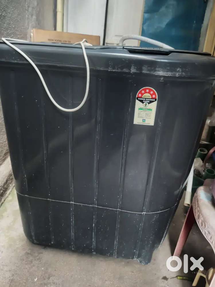 Whirlpool 7kg semi automatic washing machine