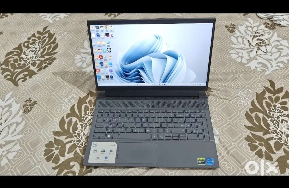 Dell gaming laptop i7 13 gen