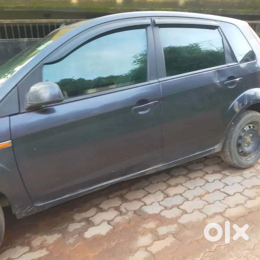 Ford Figo 2013 Diesel 85000 Km Driven