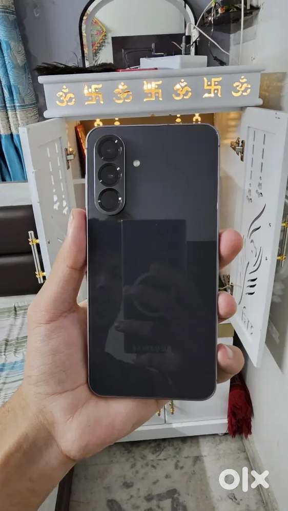 Samsung A56