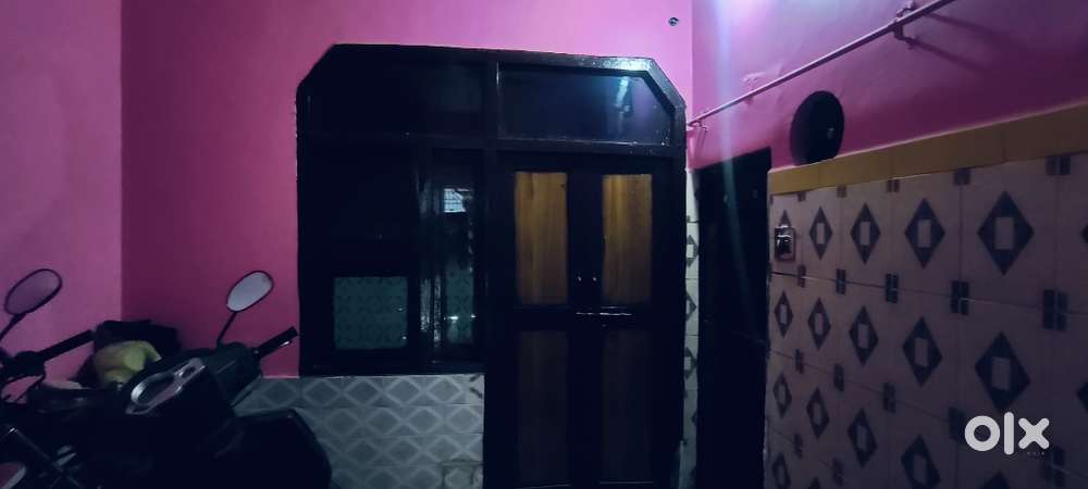 Room for bachelor