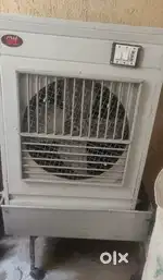 Steel cooler with stand
