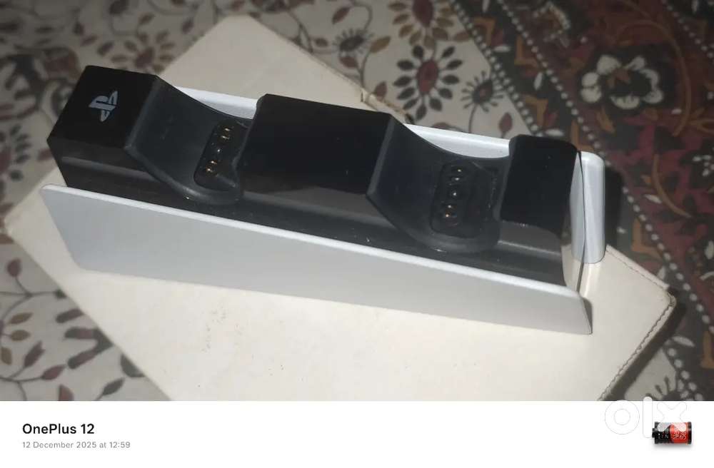 Charging Dock PS5 Controller
