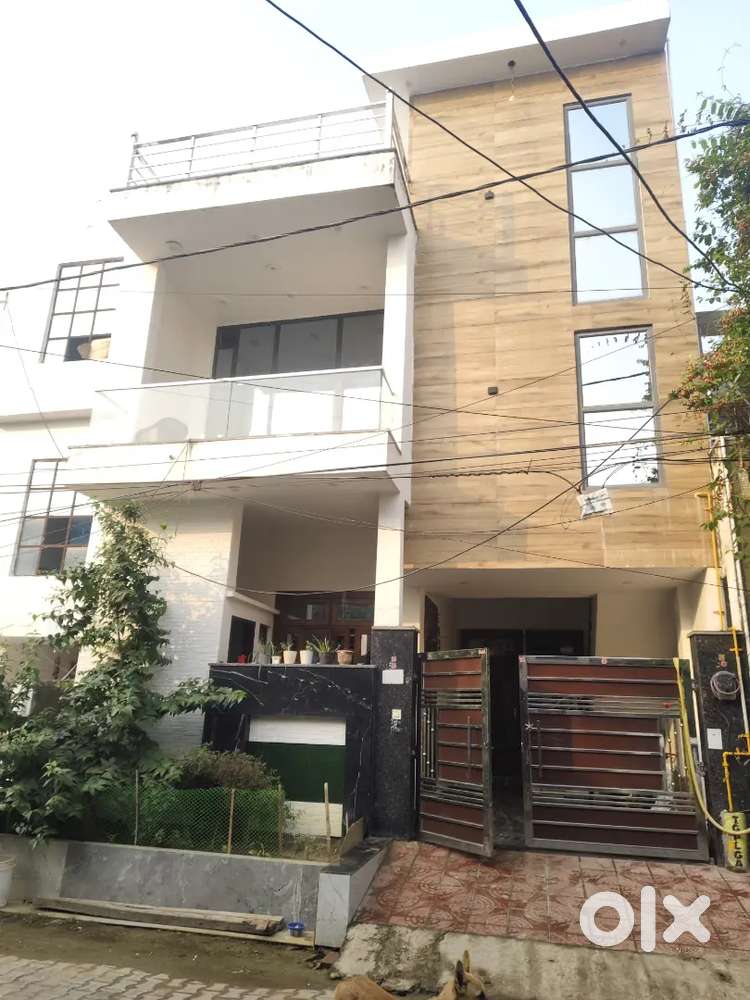 Upper floor available for rent