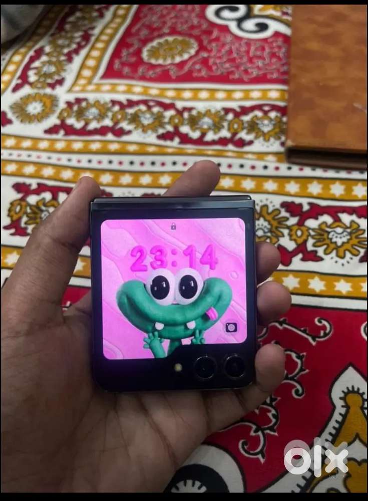 Samsung flip 5 indian brand new condition
