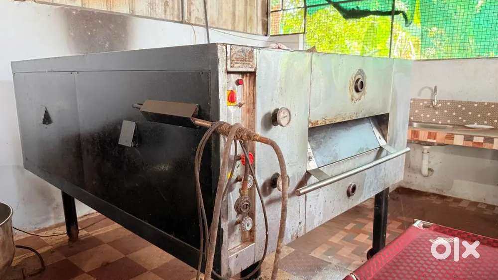 COMMERCIAL OVEN FOR BORMA