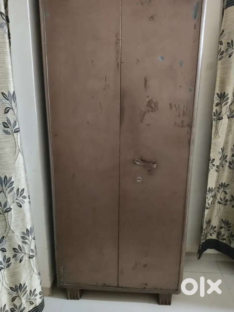 Triple bed 9x6 & 6x6 double bed, iron & wooden almirah,  dressing