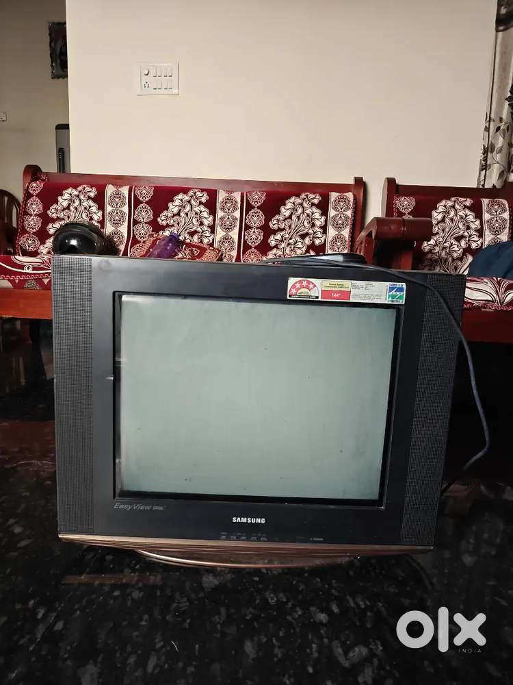 Tv (sumsung) excellent condition
