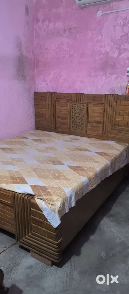 Double bed
