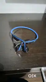 Shokz wireless headphone for athletes