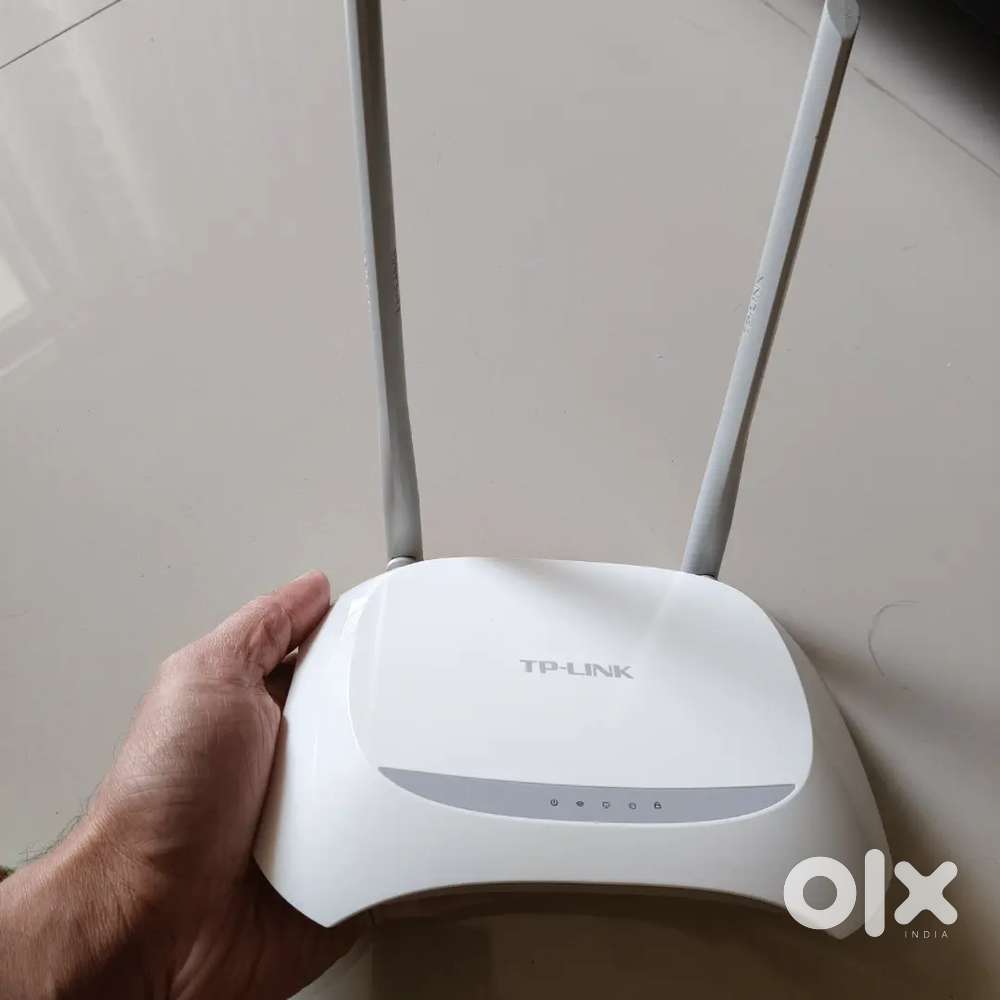 300Mbps Wireless Router, Lower Parel