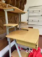 Computer table