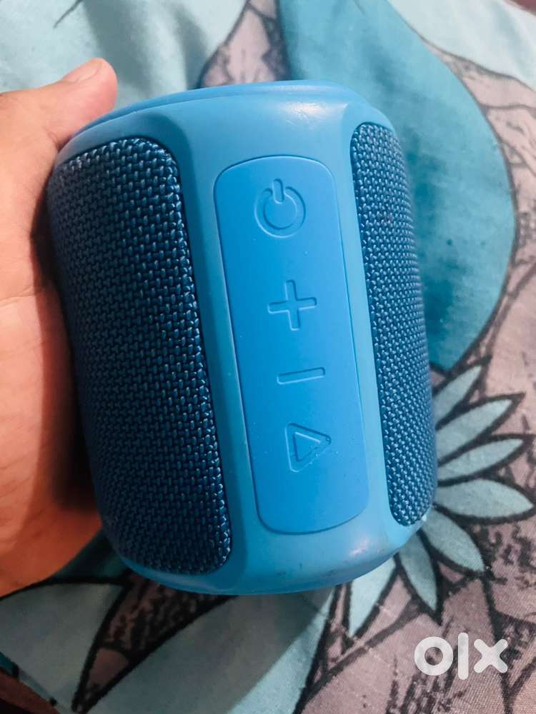 BOAT STONE 350  BLUETOOTH SPEAKER Blue colour  COLOUR