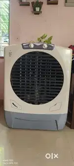 Maharaja whiteline cooler 75 litter jumbo