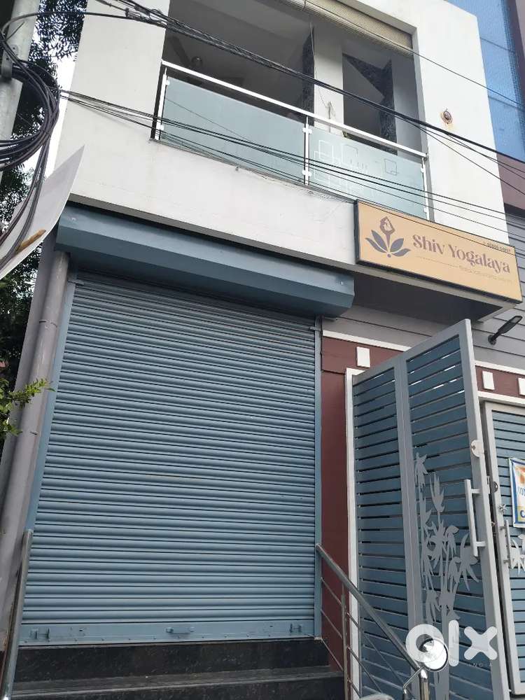 Commercial shop for rent..