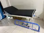 Patient bed with side relling with quality spanj