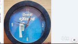 Wall clock in Condition for sale.