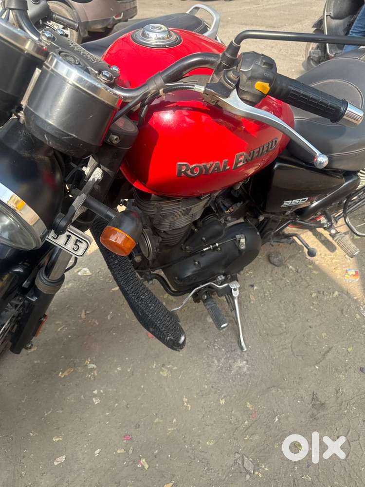 Single Owner very well maintained no accidnet history brand new condit