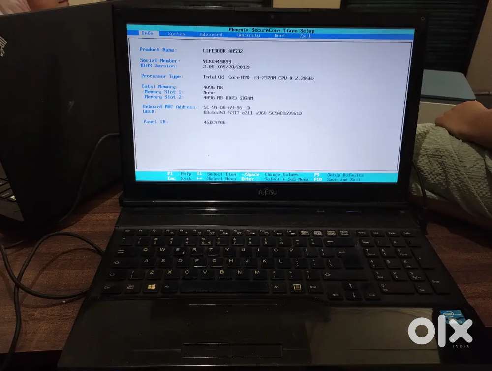 Fujitsu lifebook AH 532 15 inch laptop