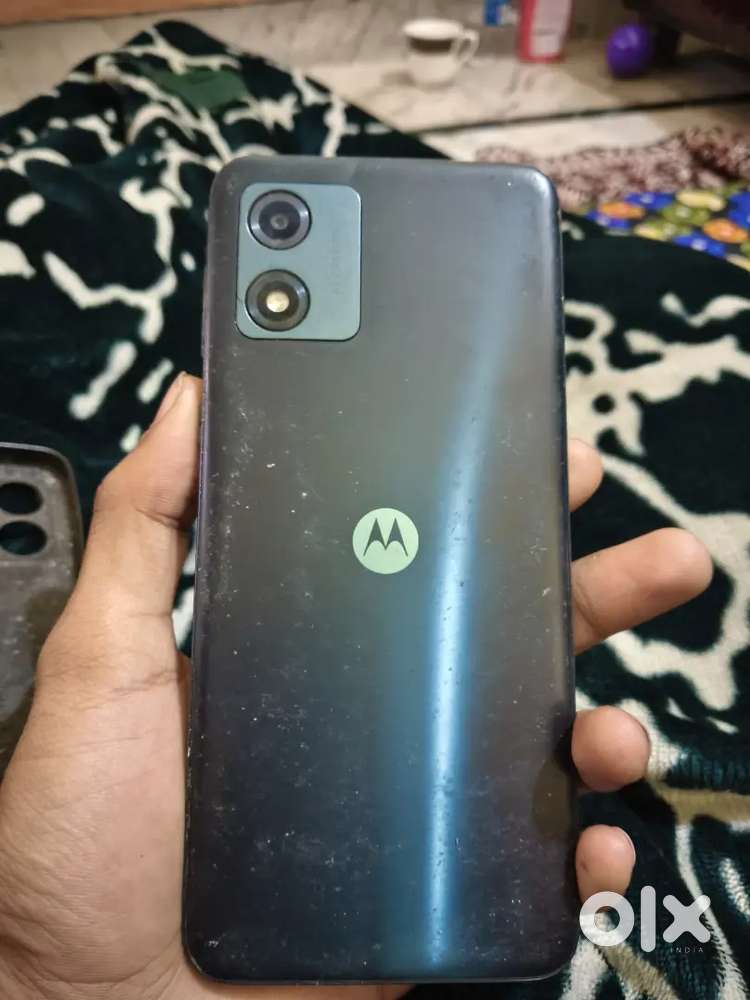 Motorola E13 4gb ram 64gb rom