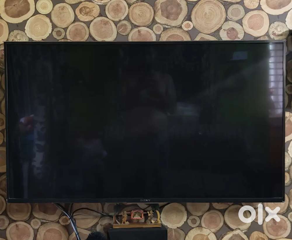 Want to sale my 49 Sony Bravia UHD tv