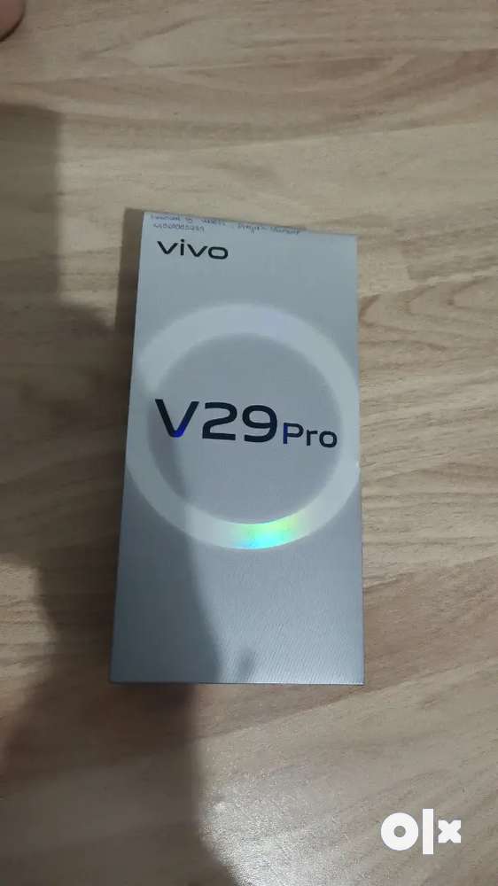 Vivo v29pro 4days use only no complaint, with full warranty
