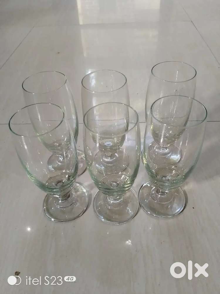 NEW, GOBLET GLASSES,  DEEP, WIDE BOWL, STEM FOOTED BASE, = 6, PIECES