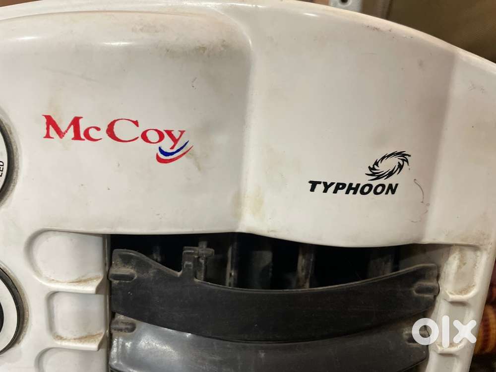 It is a tower cooler without water