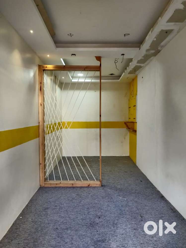 Shop for Rent, Opposite to New Bus Stand