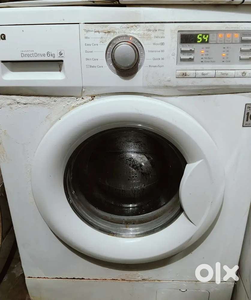LG FRONTLOAD WASHING MACHINE FOR SELL 6 KG