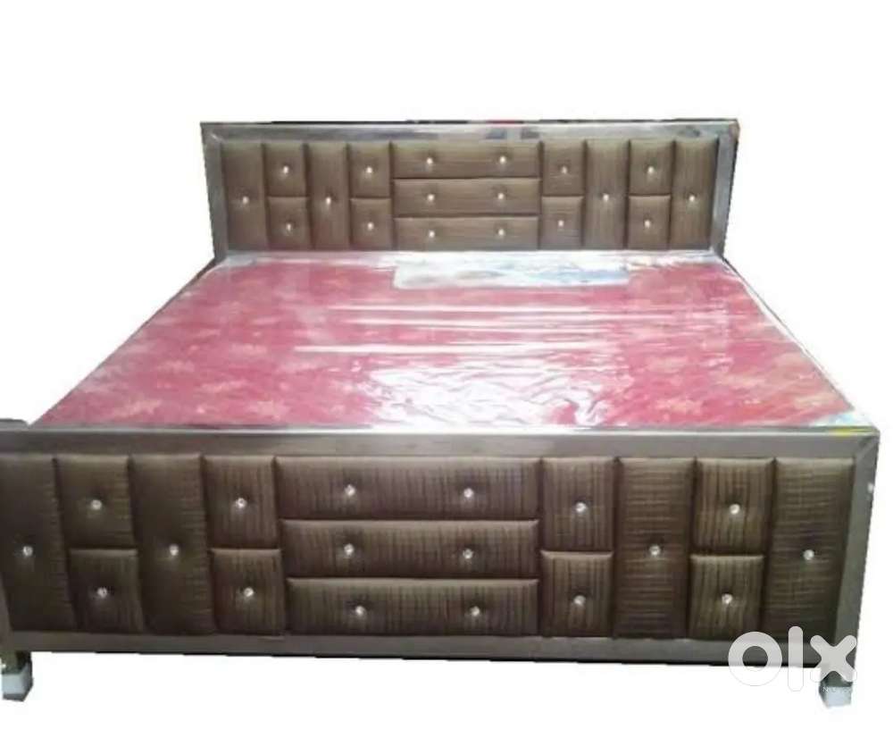 Dhamaka offer buy new double bed 3990, with box -6990/- EMI Available
