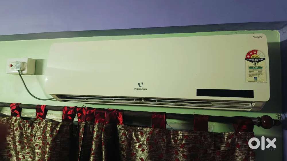 Old used AC For Sale