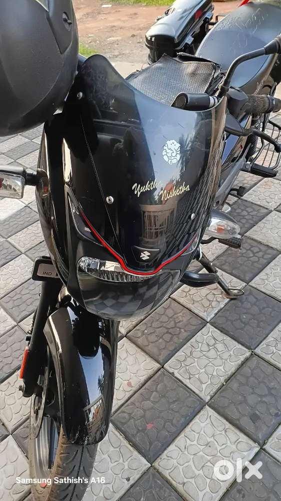 Bajaj pulsar 125