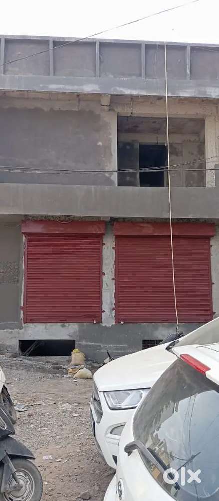 Shops as well as basement for rent