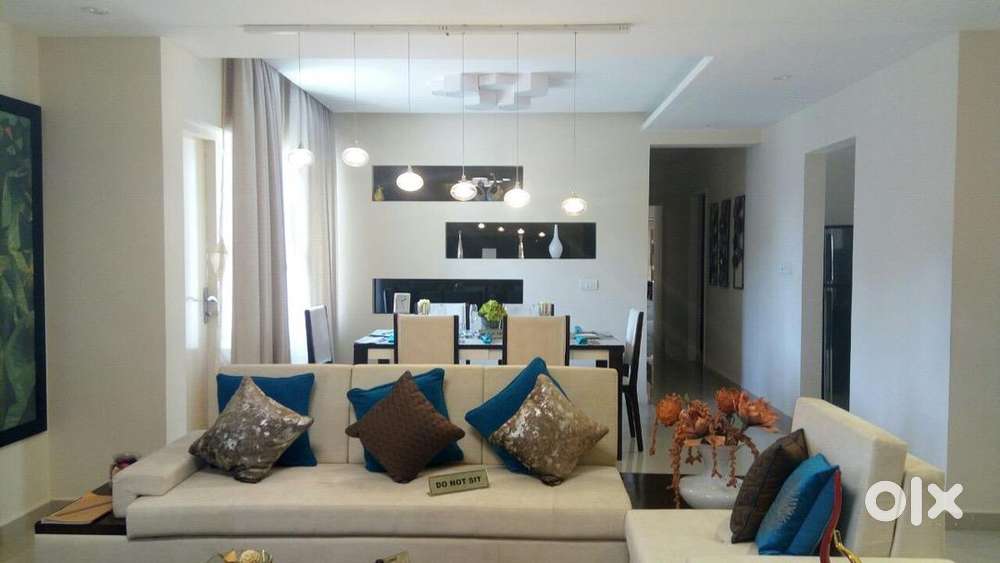 Ready to move 4 BHK in Mahindra world City