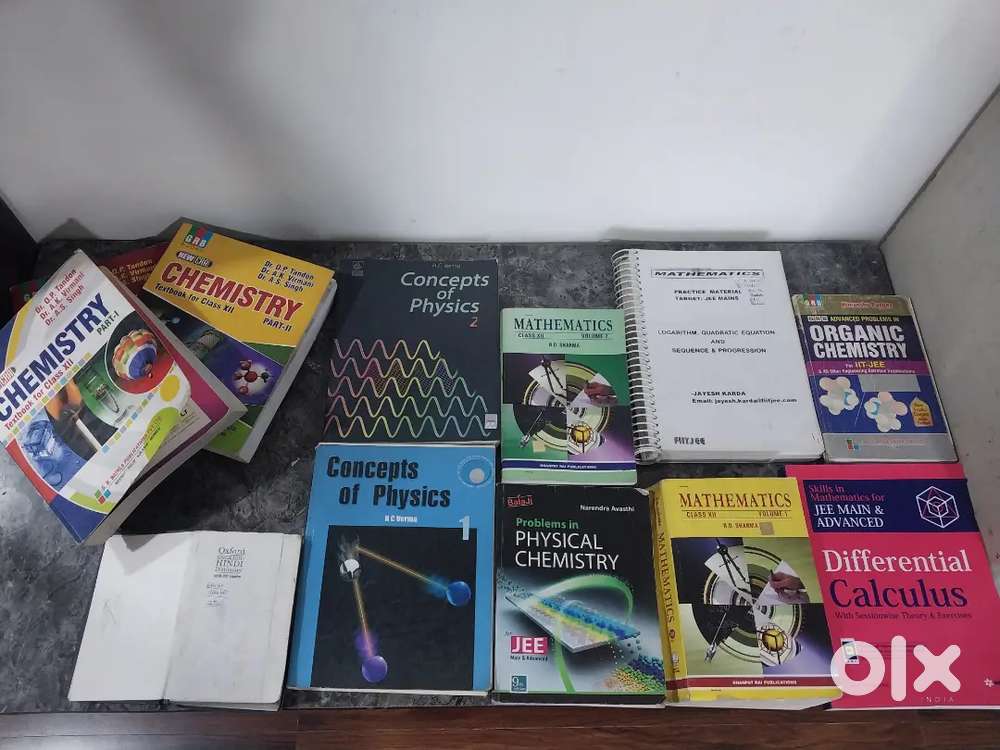 Class 11-12 iit jee boards books in mint condition+oxford dictionary